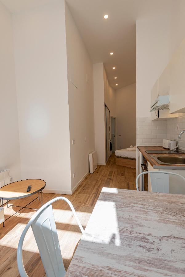 1 Min Metro A Pie, 4Km De Sol, Centro De Madrid C Apartment Exterior photo